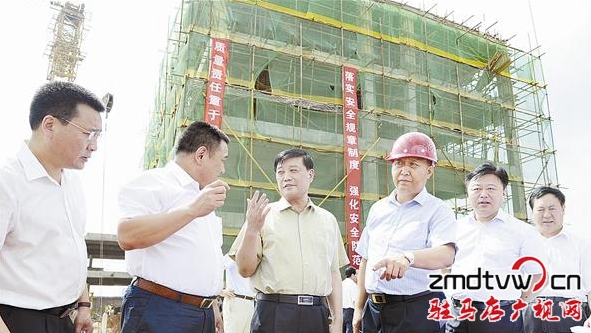 2015年下半年全市重點(diǎn)項(xiàng)目建設(shè)觀(guān)摩活動(dòng)掠影