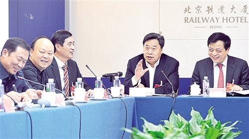 代表、委員暢談學(xué)習(xí)習(xí)近平總書記重要講話體會：吃了"定心丸" 干勁更足了