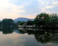 宏村，是一座江南小鎮(zhèn)，被譽(yù)為