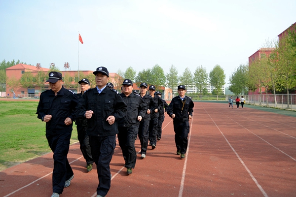 平輿法警集中訓(xùn)練迎比武