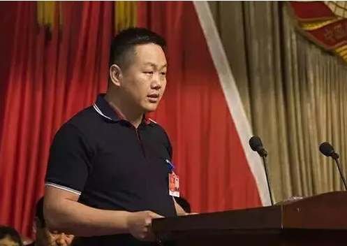 上蔡80后企業(yè)家龔高峰獲五一獎章和省優(yōu)秀團干