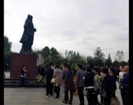 弘揚(yáng)烈士精神，緬懷烈士功績(jī)。