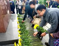 弘揚(yáng)烈士精神，緬懷烈士功績(jī)。