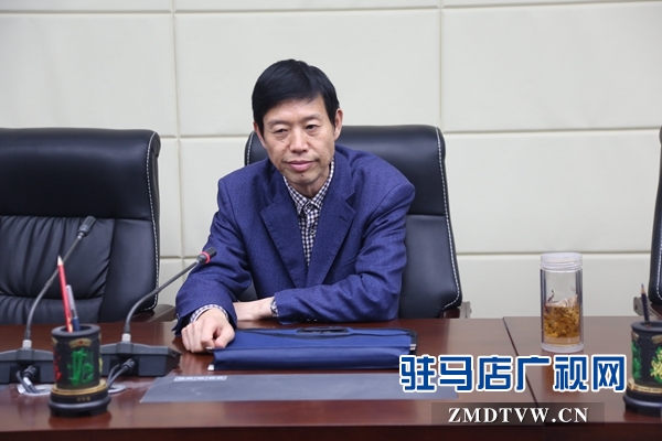市院黨組成員、副檢察長(zhǎng)高學(xué)奇主持活動(dòng).JPG