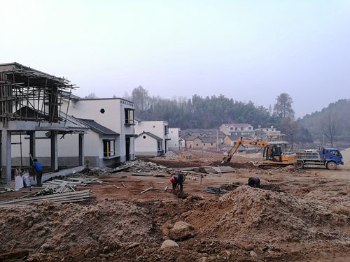 回訪習(xí)近平考察安徽回訪：金寨大灣村，生活有盼頭脫貧有信心