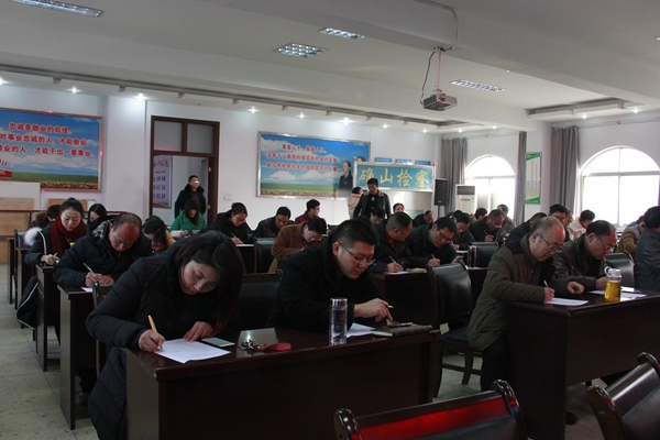 確山縣檢察院開展“守紀(jì)律、講規(guī)矩”專題教育活動知識測試