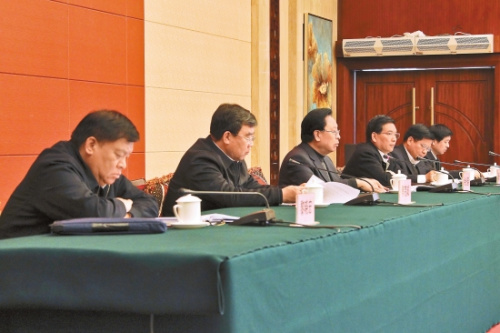 資料圖：2014年2月13日，中央第五巡視組巡視云南省情況反饋會(huì)在昆明舉行。顧彬 攝 圖片來源：中央紀(jì)委監(jiān)察部網(wǎng)站