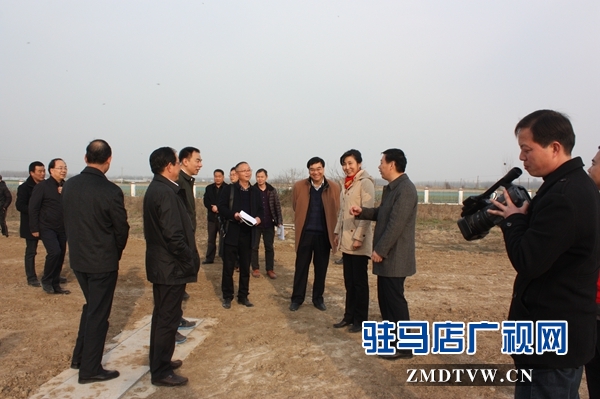 謝璞司長考察一流臺站建設(shè).JPG