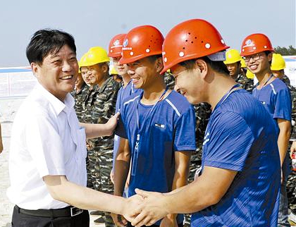 余學(xué)友到周駐南和息邢高速公路項目建設(shè)工地調(diào)研
