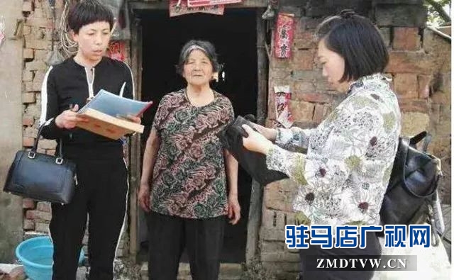  第一書記劉琳靜：不忘初心 脫貧路上挑重擔(dān)