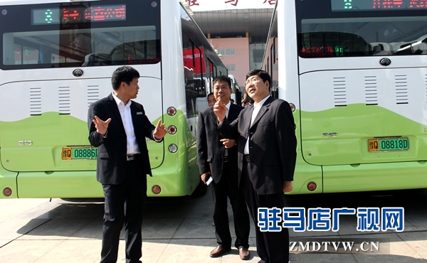 駐馬店市160臺(tái)純電動(dòng)公交車(chē)正式上線運(yùn)營(yíng)