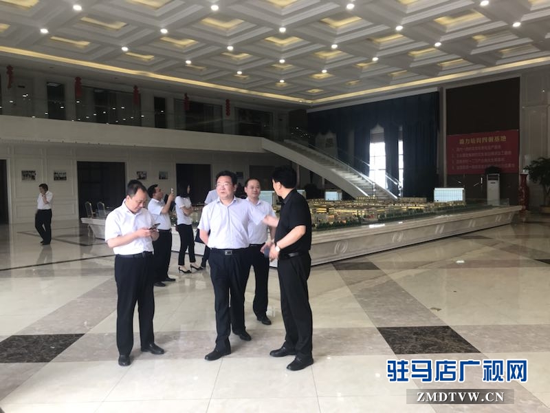  中原銀行駐馬店分行黨委書記、行長萬三華一行赴正陽縣開展實(shí)地調(diào)研