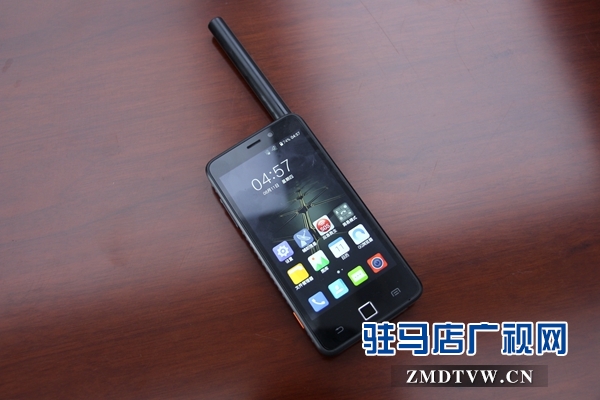 省市新聞媒體記者走進中國電信 體驗通訊新業(yè)務(wù)