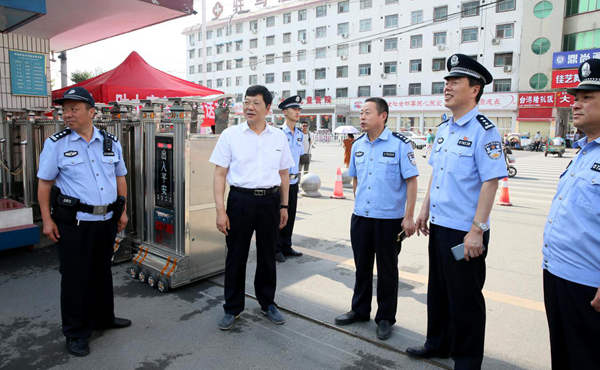 駐馬店警方全力護(hù)航 保障高考順利進(jìn)行