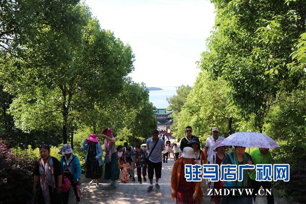 駐馬店100余人綜合團(tuán)隊(duì)到湖北鐘祥、荊門兩地踩線旅游