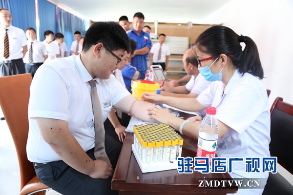 駐馬店經(jīng)濟(jì)開發(fā)區(qū)衛(wèi)計委為企業(yè)流動人口免費體檢