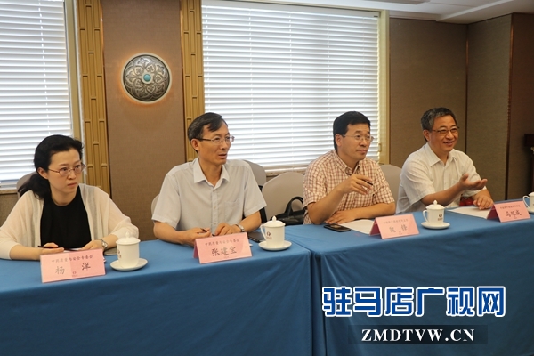 鹿角膠、龜甲膠質(zhì)量標(biāo)準(zhǔn)提升與規(guī)范駛?cè)肟燔嚨? width=