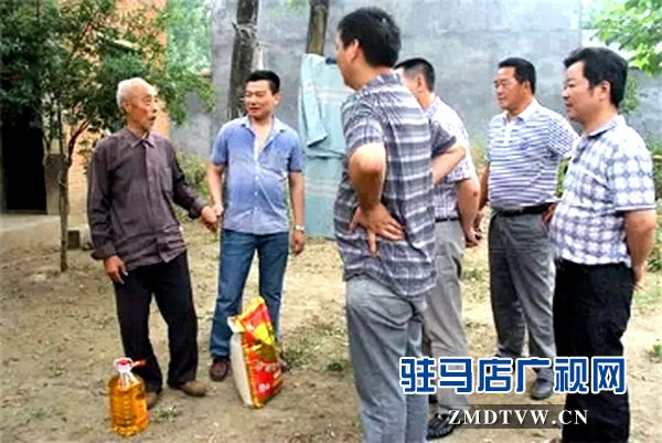“愛(ài)心院長(zhǎng)”翁祖青：11載情灑幫貧濟(jì)困路