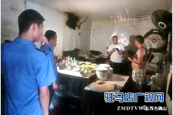 確山縣綜合執(zhí)法局：向餐飲油煙說“不”！