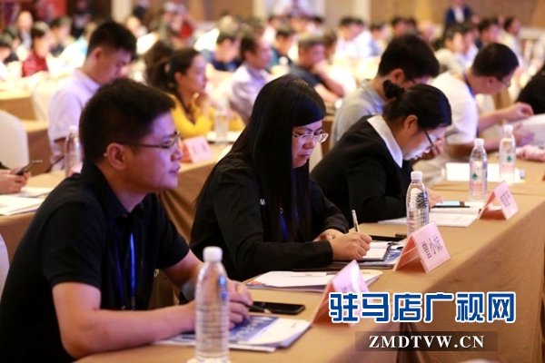 全國媒體大咖集會開封話地市新媒體發(fā)展之路
