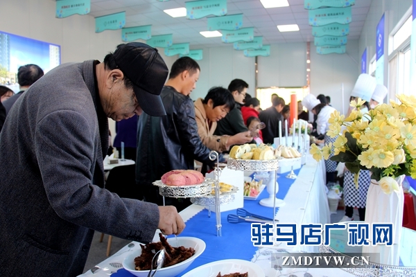 遂平天縱御府舉行 &ldquo;美食樂(lè)翻天 抓錢(qián)總動(dòng)員&rdquo;活動(dòng)