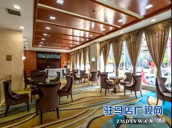 到天盛酒店過大年，游泳館門票、古裝全家福免費送啦！