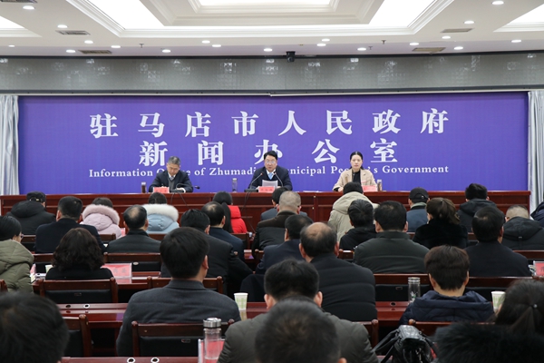 駐馬店打造“一條有溫度的熱線” 24小時(shí)接聽(tīng)市民電話