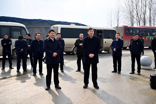 西平縣考察團(tuán)到上蔡縣觀摩考察國土綠化工作
