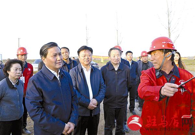 武國(guó)定到宿鴨湖水庫(kù)調(diào)研清淤擴(kuò)容工程