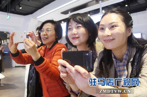 走進騰訊參觀考察 “開發(fā)區(qū)企業(yè)經(jīng)營管理人才培訓班”順利結業(yè)