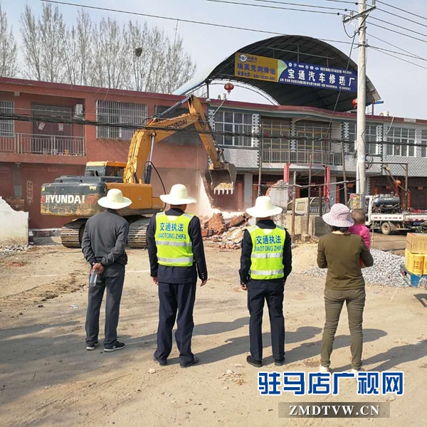 正陽縣大力開展路域環(huán)境綜合整治 