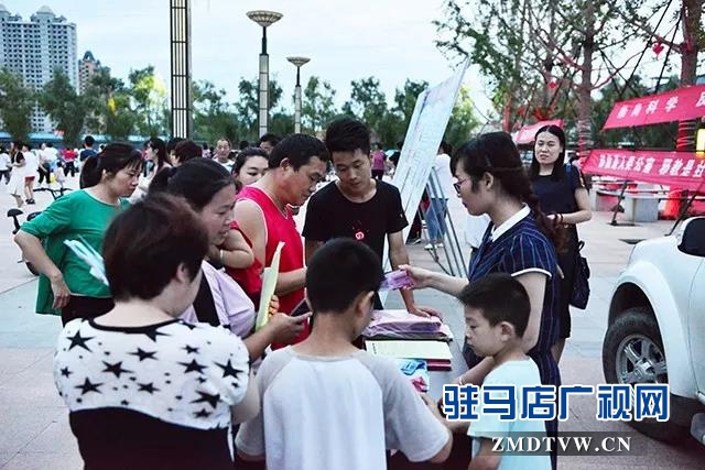 上蔡縣開展“崇尚科學 反對邪教”集中宣傳活動