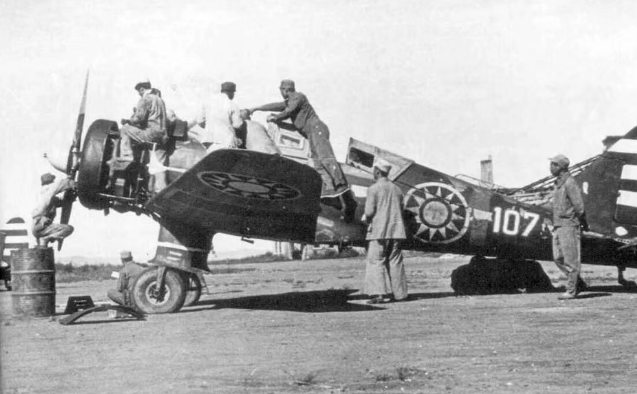 日空軍少佐成八路軍俘虜后，先是修復(fù)46架戰(zhàn)機(jī)，之后貢獻(xiàn)令人欽佩 