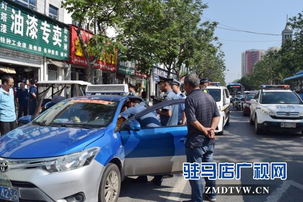 駐馬店市開(kāi)展打擊中心城區(qū)非法營(yíng)運(yùn)三輪車專項(xiàng)整治行動(dòng)