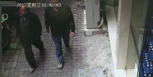  打個噴嚏骨頭就崩了？35歲后這病就盯上你 