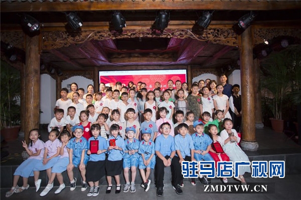 全國首個(gè)文化演繹競技類少兒茶藝大賽舉行65名選手同臺競技一決高下