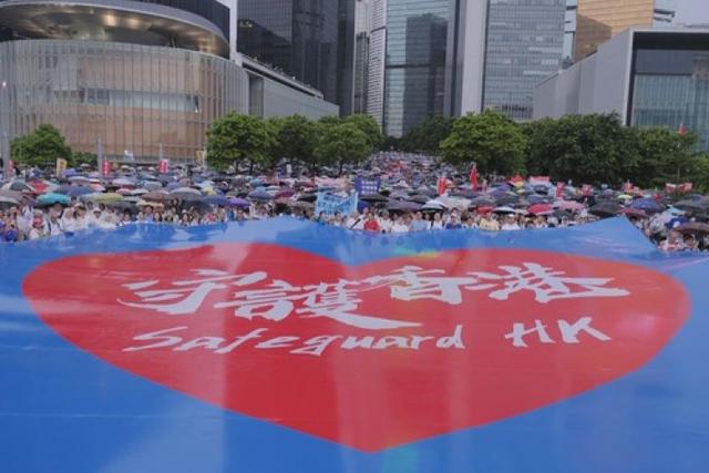 忍無可忍，終于出手了！這一次香港人不再沉默，這個決定非同尋常 