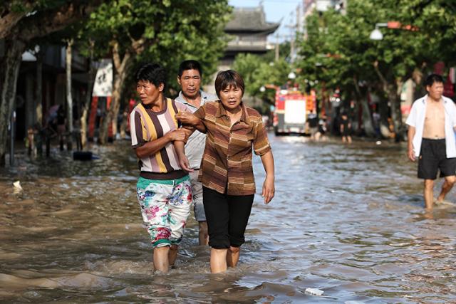 臺風侵襲臨海古城：當古建筑遭遇洪水猛獸，我們該如何應對？ 
