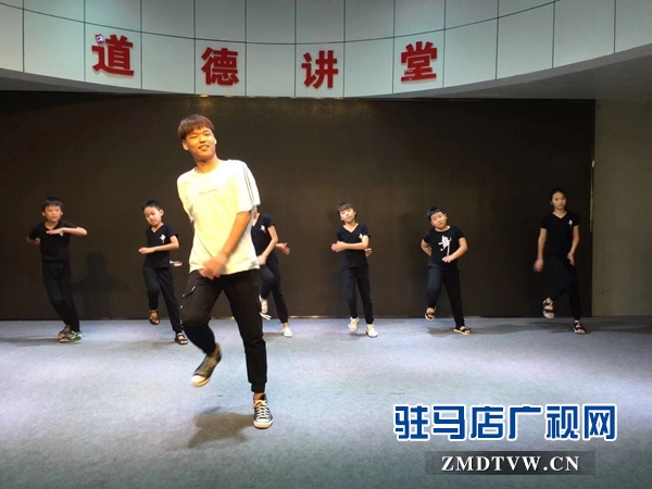 市文化館公益培訓點亮少兒&ldquo;藝術夢&rdquo;