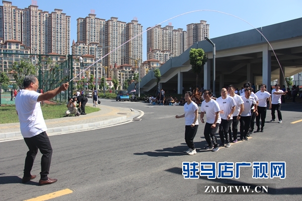 1500多人參與的市直機(jī)關(guān)趣味運(yùn)動(dòng)會(huì)火熱開幕 