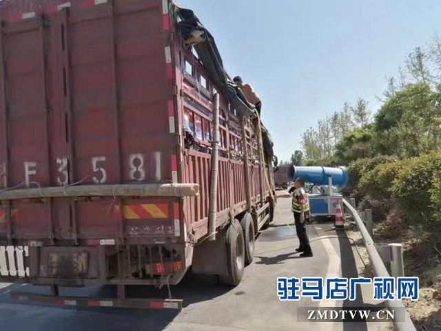 魚(yú)車(chē)因意外漏水 駐馬店北站急救感動(dòng)司機(jī)