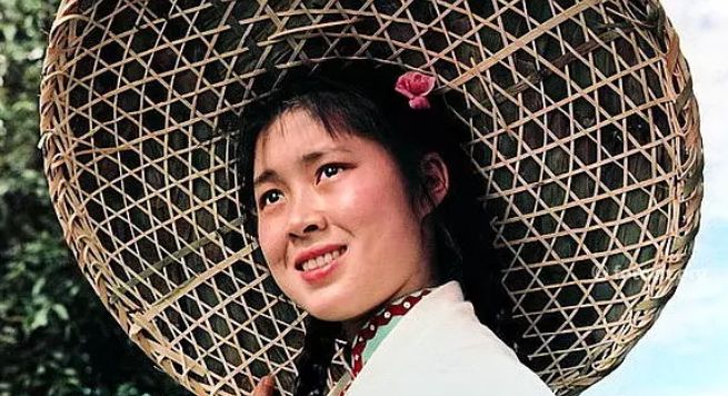 她是中國的毒舌鼻祖，一千多年前就用freestyle把地主老財懟了 