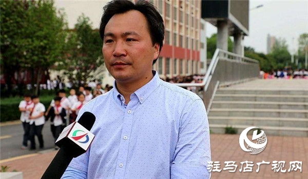 弘揚(yáng)傳統(tǒng)文化 唱響魅力天中 挑戰(zhàn)吉尼斯世界紀(jì)錄豫劇精品萬人演唱會彩排啦