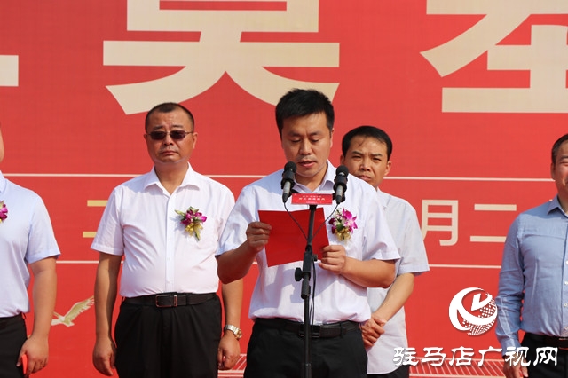 藍(lán)天筑夢 再添華章 藍(lán)天&middot;瀾湖小鎮(zhèn)奠基