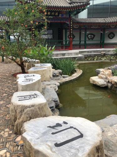 不只有黑科技！大興機(jī)場(chǎng)還是個(gè)“藝術(shù)博物館”