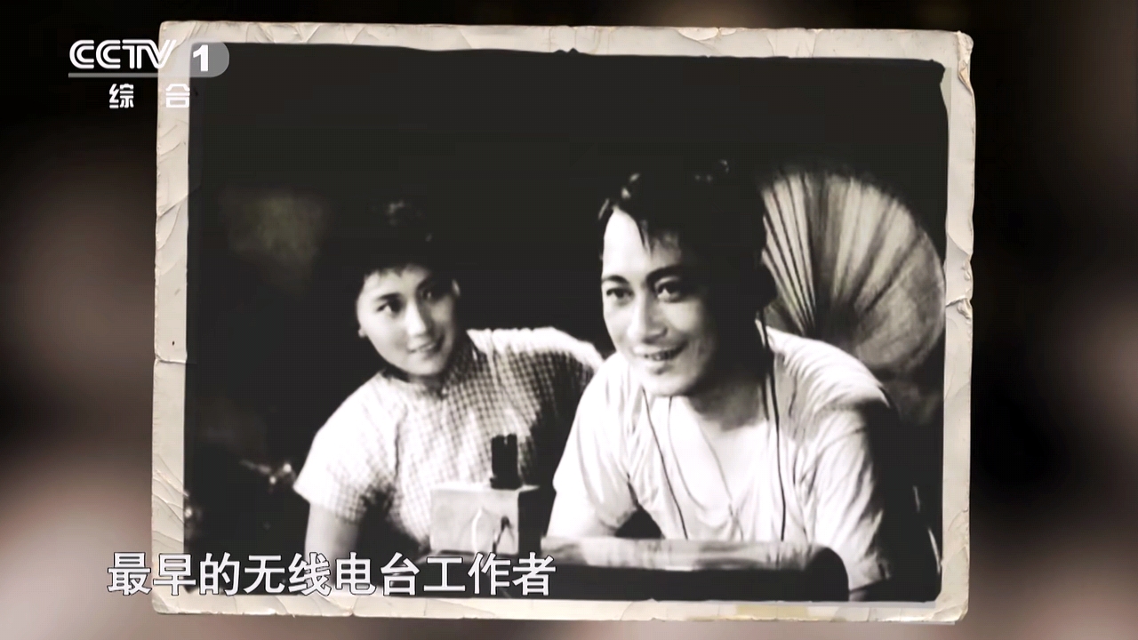 胡歌劉濤再度合作，共同致敬“永不消逝”的英雄 | 故事里有這樣的中國 