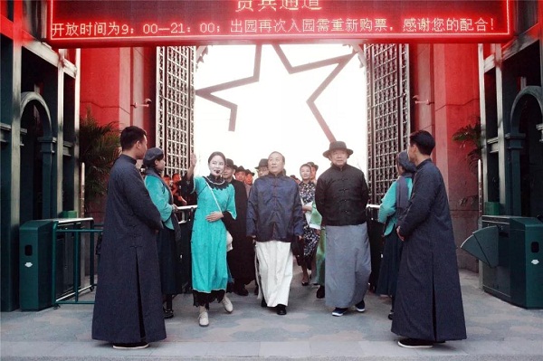 快來看！胡葆森領(lǐng)銜主演，中原最知名地產(chǎn)大咖聯(lián)袂出鏡！
