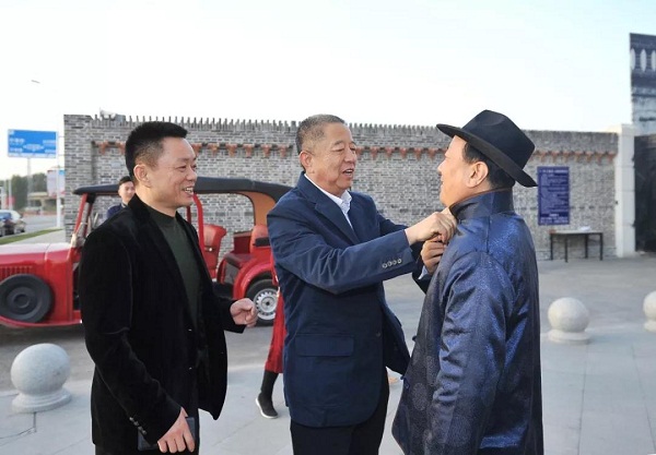快來看！胡葆森領(lǐng)銜主演，中原最知名地產(chǎn)大咖聯(lián)袂出鏡！