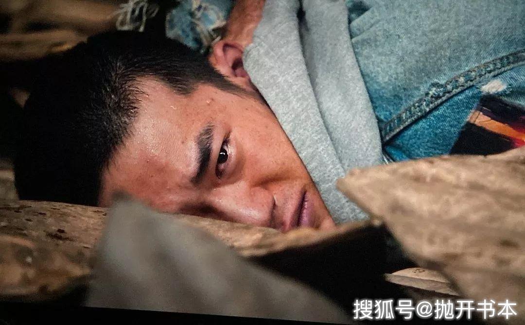 《少年的你》，校園暴力只是殼，兩個沒有未來的人如何相互取暖才是核 