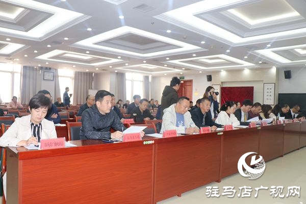 駐馬店市生豬穩(wěn)產(chǎn)保供工作開展情況新聞發(fā)布會(huì)舉行